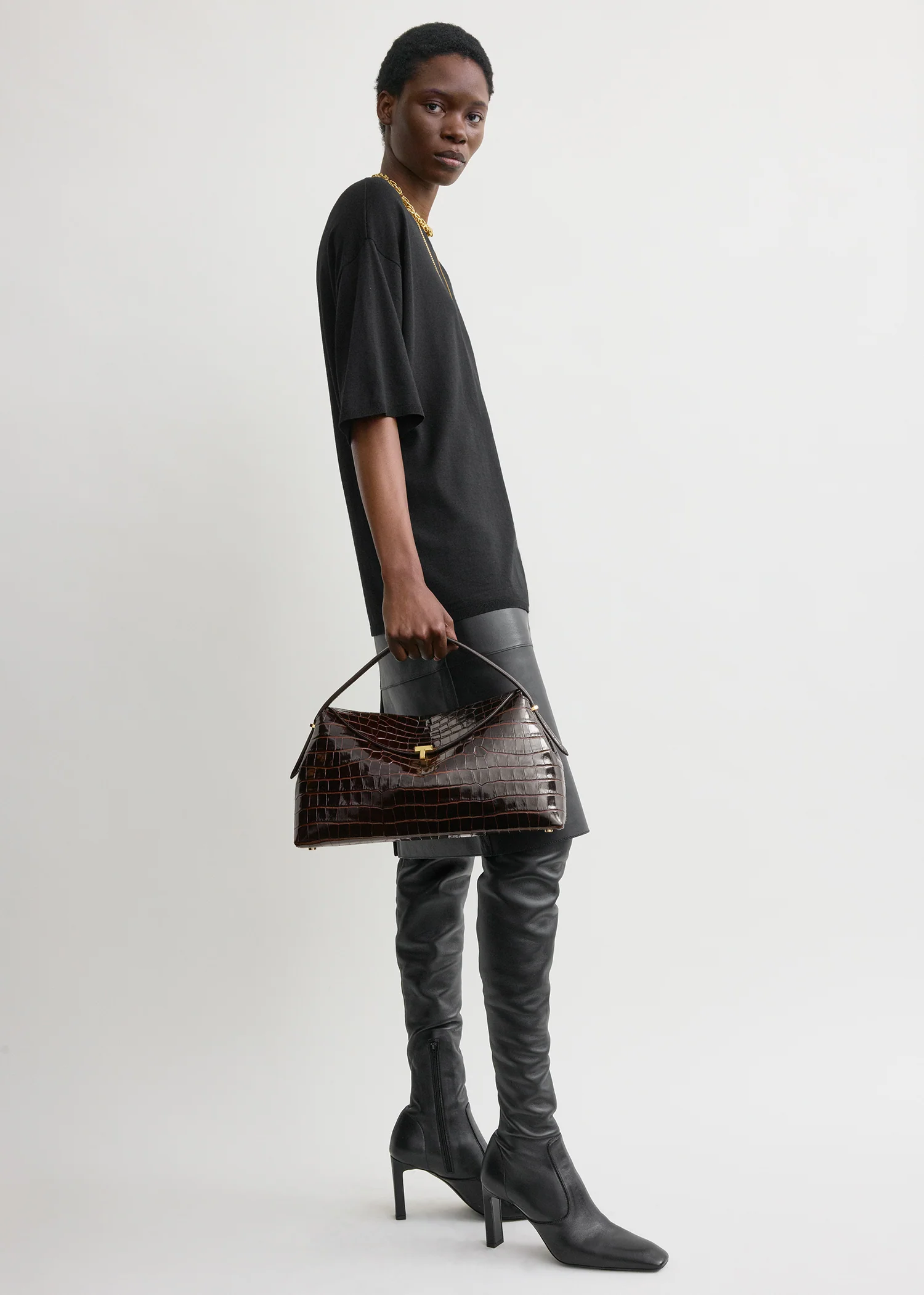 T-lock croco-embossed top handle dark brown - Image 3